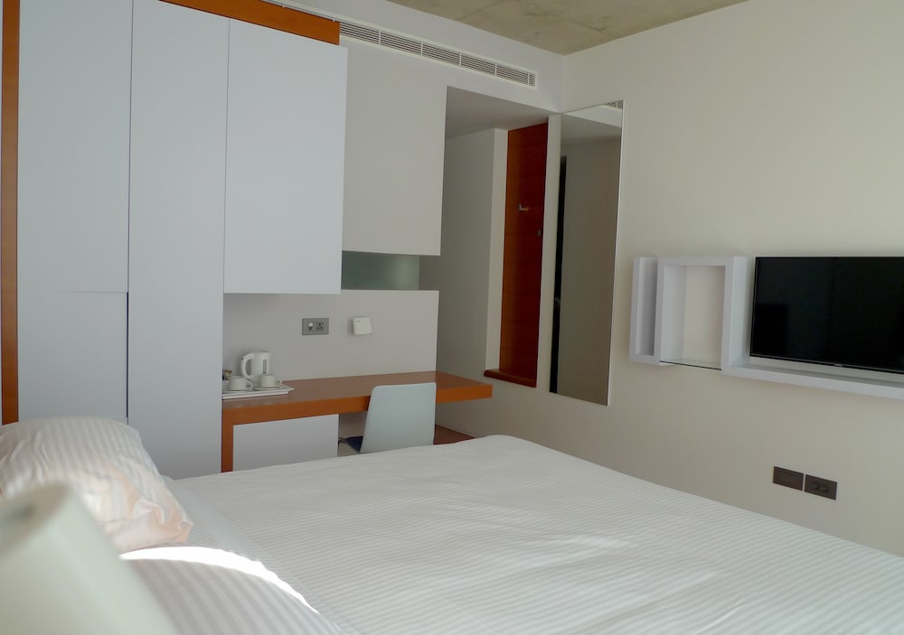 Bossa Nova Beirut Hotel 21/50