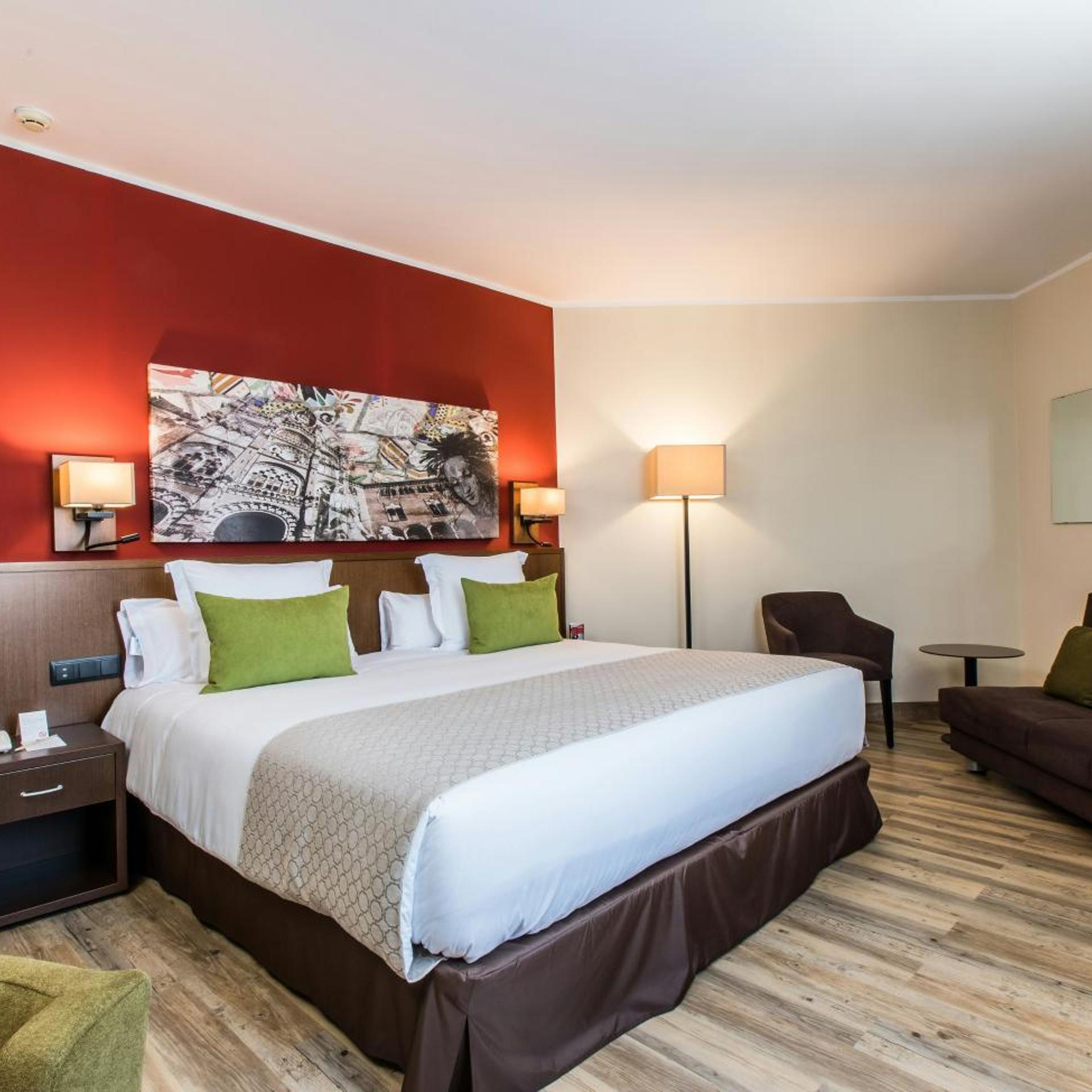Park, Superior, Double or Twin Bed، Leonardo Hotel Barcelona Gran Via 6/9
