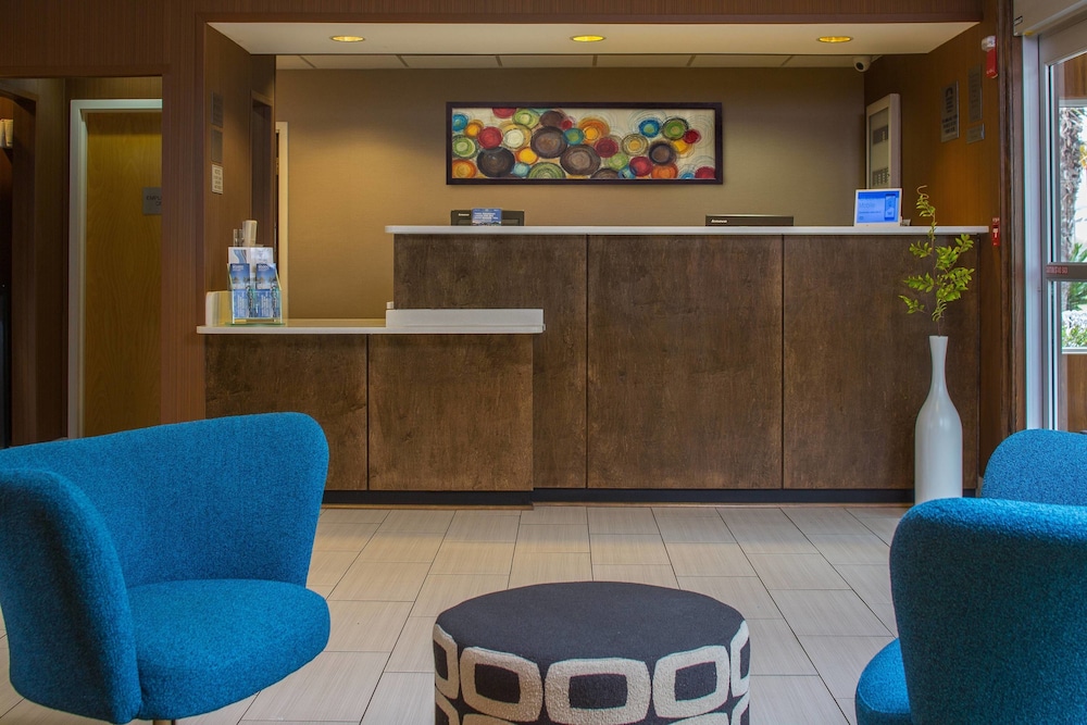 Fairfield Inn Suites Lafayette I 10 10/34