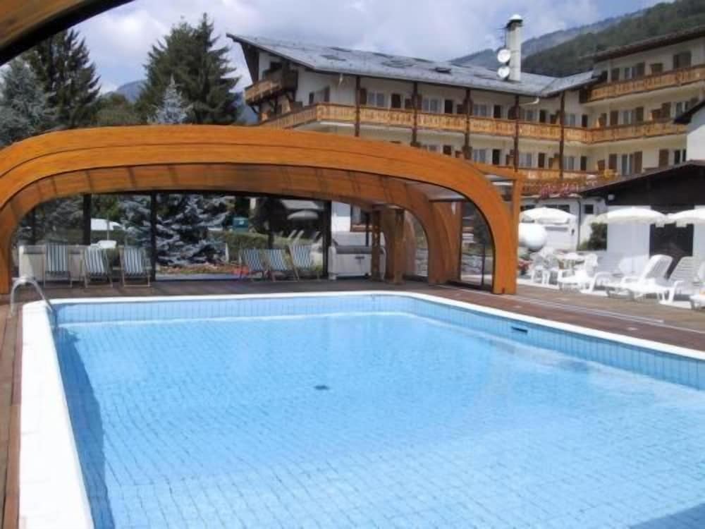 Hôtel Les Glaciers 43/64