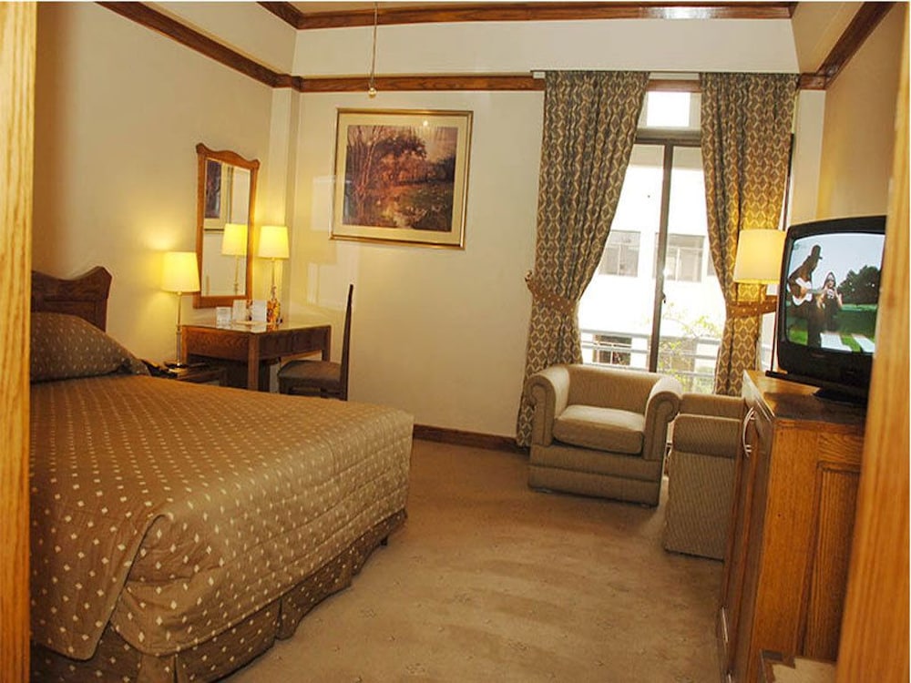 Hotel Margala Islamabad 20/50