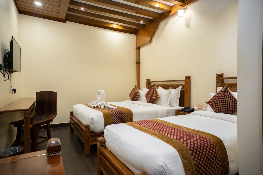 Surya Heritage Hotel 29/61
