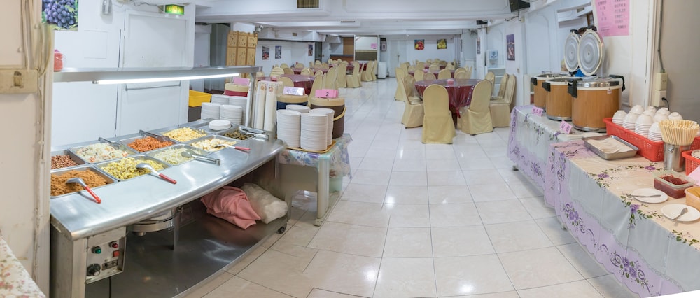 Seng-Kuo Hotel 40/44