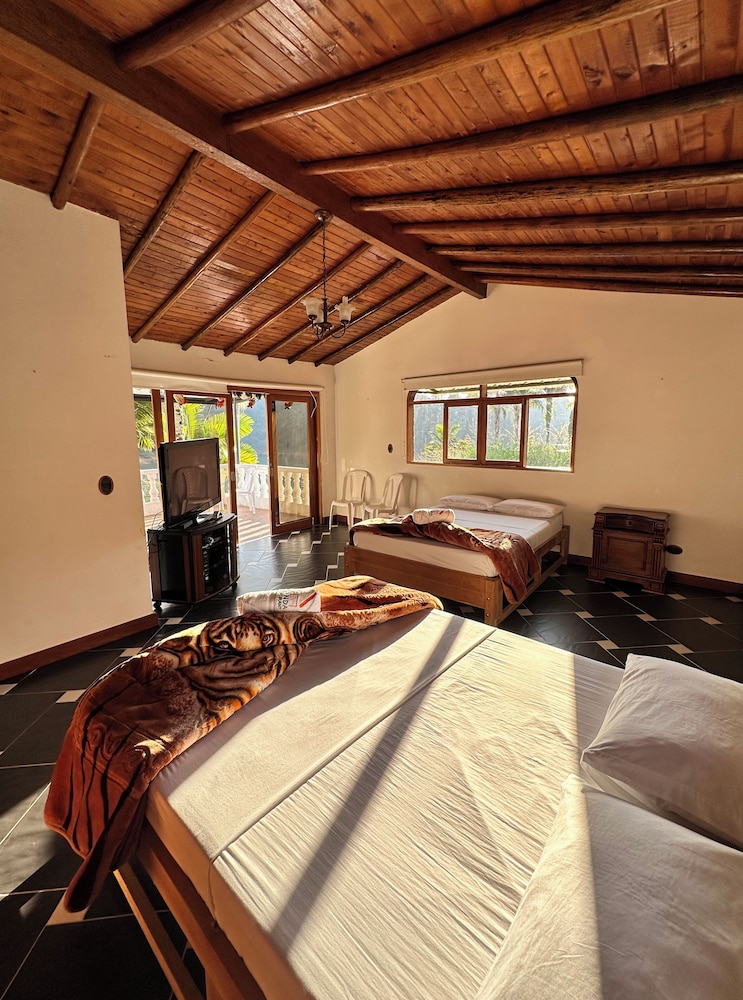 Hotel Casa Linda Guatape 4/32