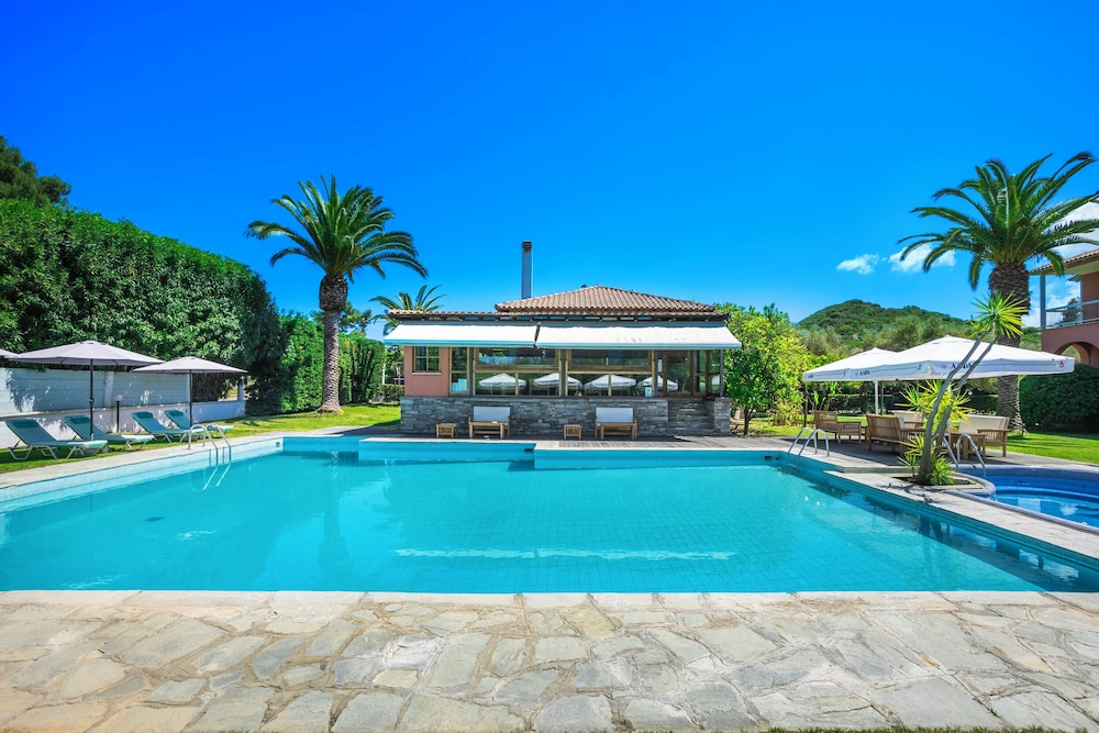 Hanioti Village Resort 7/70