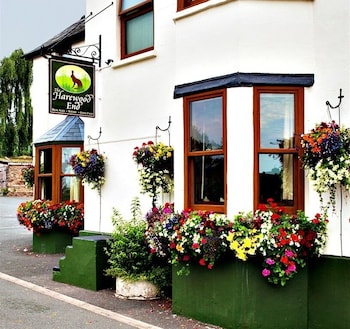Harewood End Inn 17/23