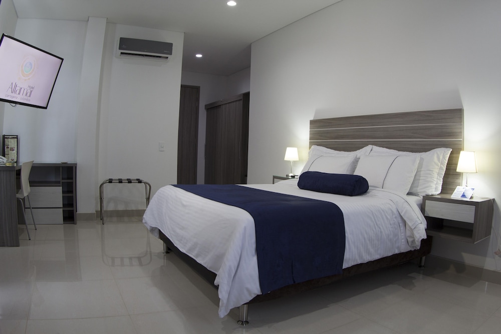 Hotel Altamar 8/40