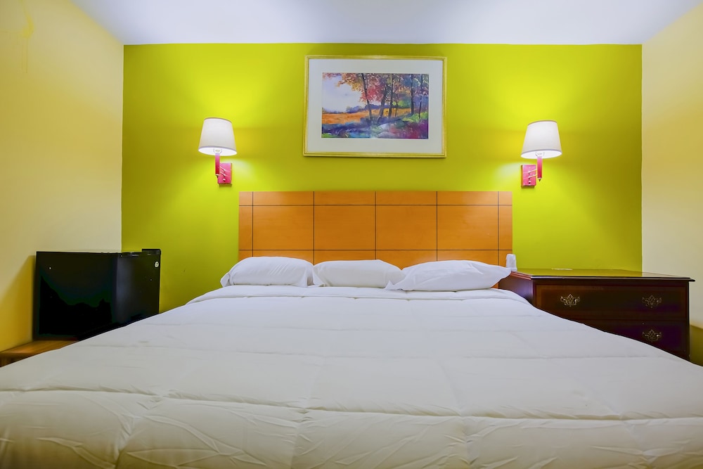 Hotel O Markham IL near Harvey/Tinley Park 9/26
