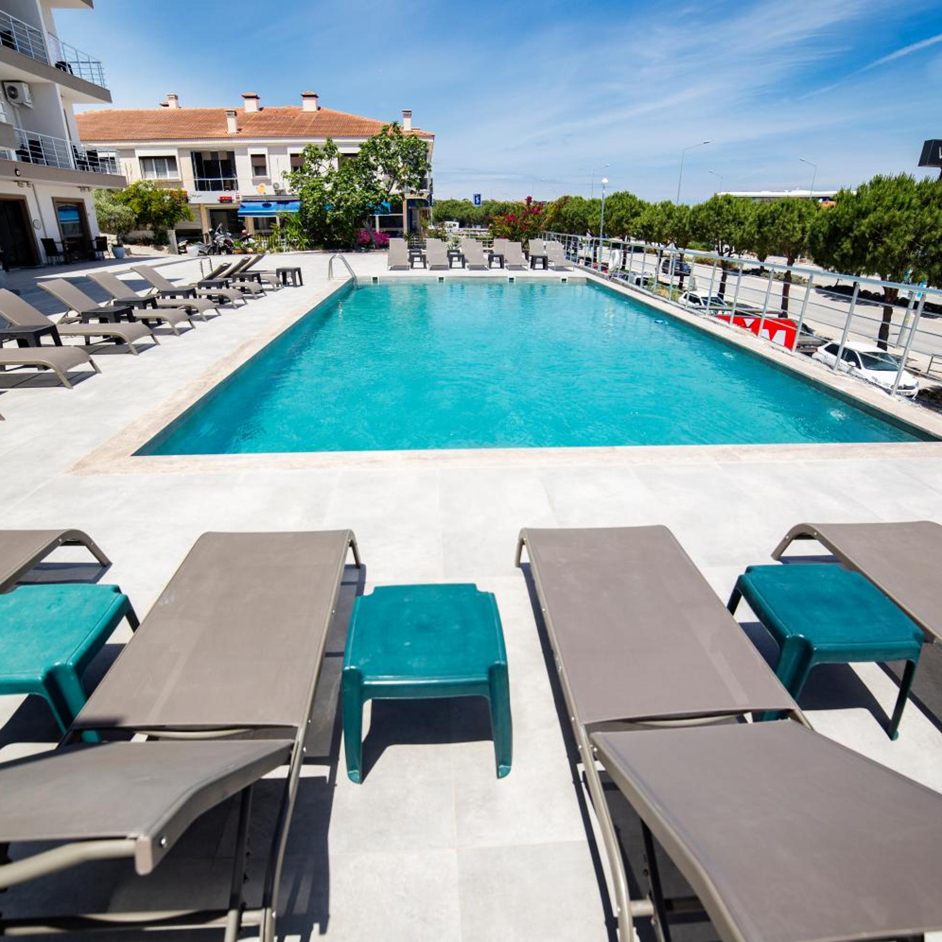 Bartu Otel Cesme 29/33