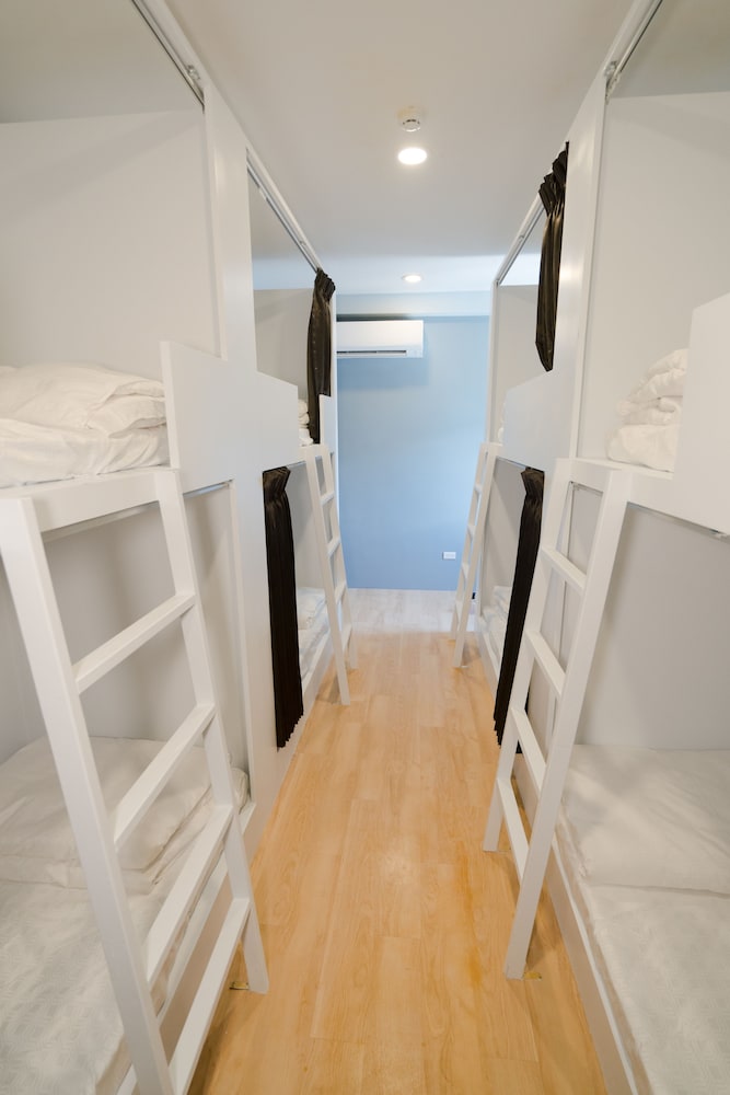 M.House 32/50