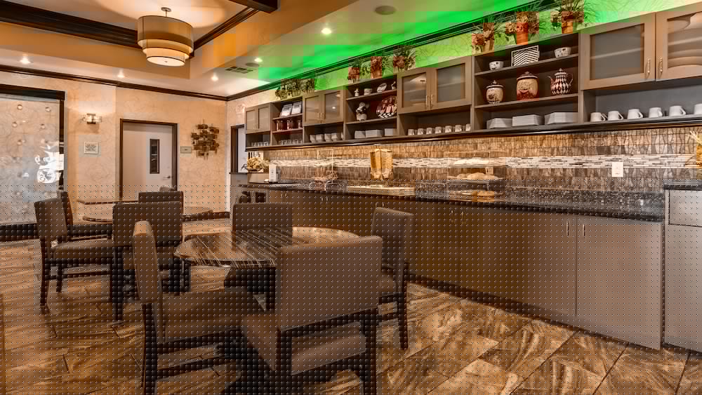 Best Western Plus Emerald Inn & Suites 31/39