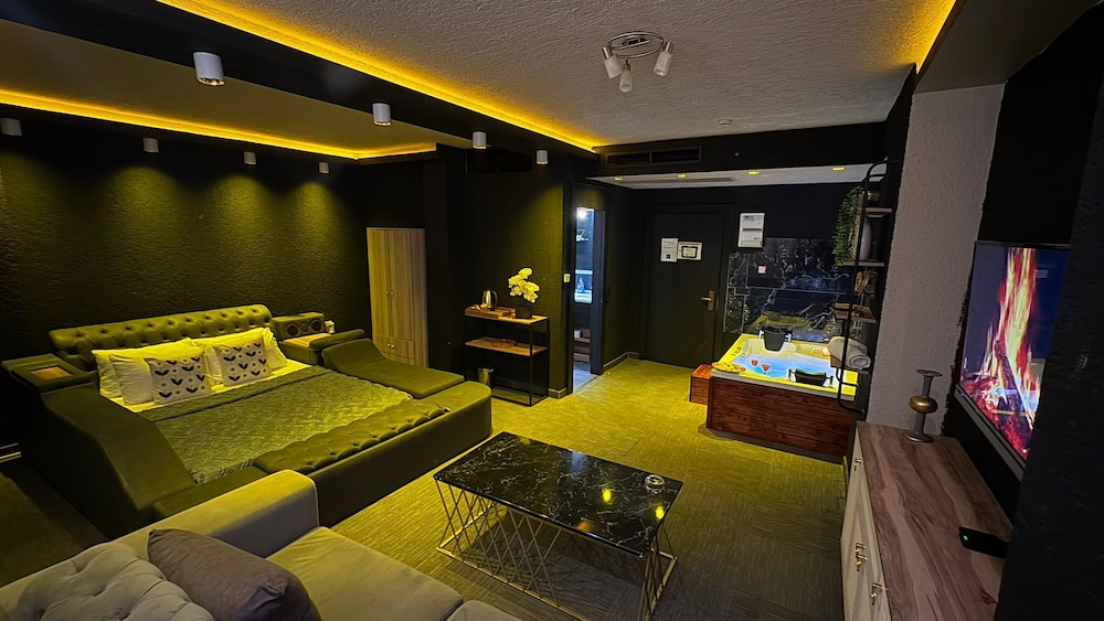 My Palace Rooms 22/50