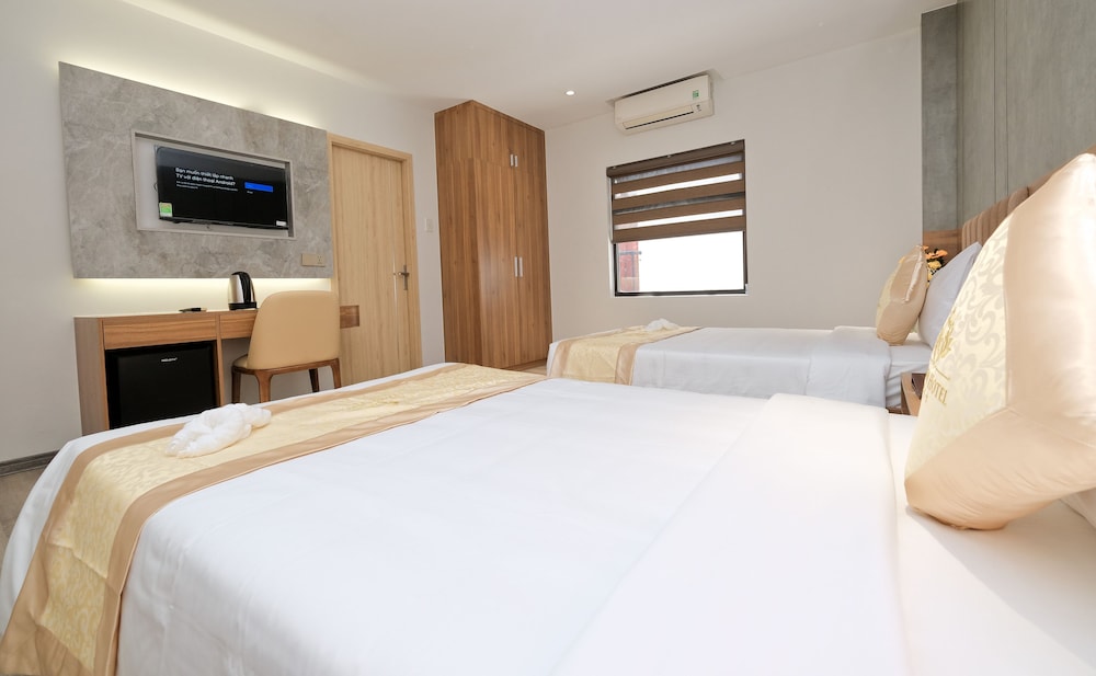 Prague Nha Trang Hotel 16/35