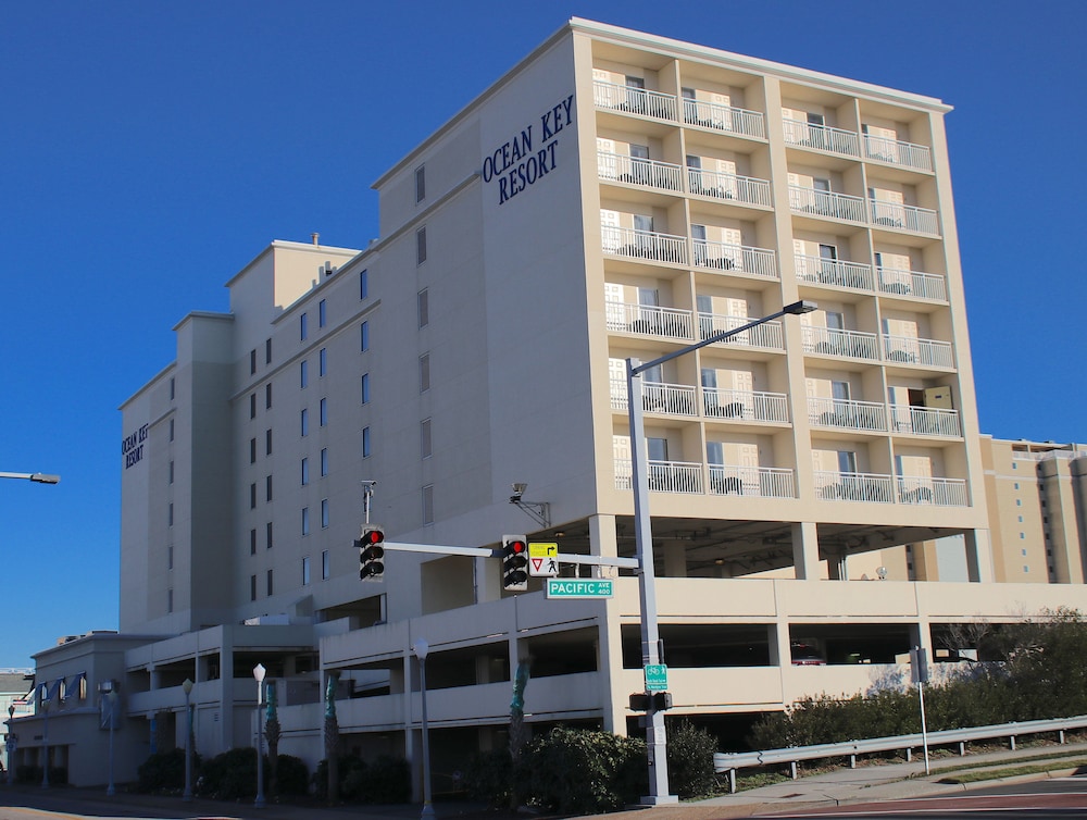 Ocean Key Resort Virginia Beach, Virginia 1/50