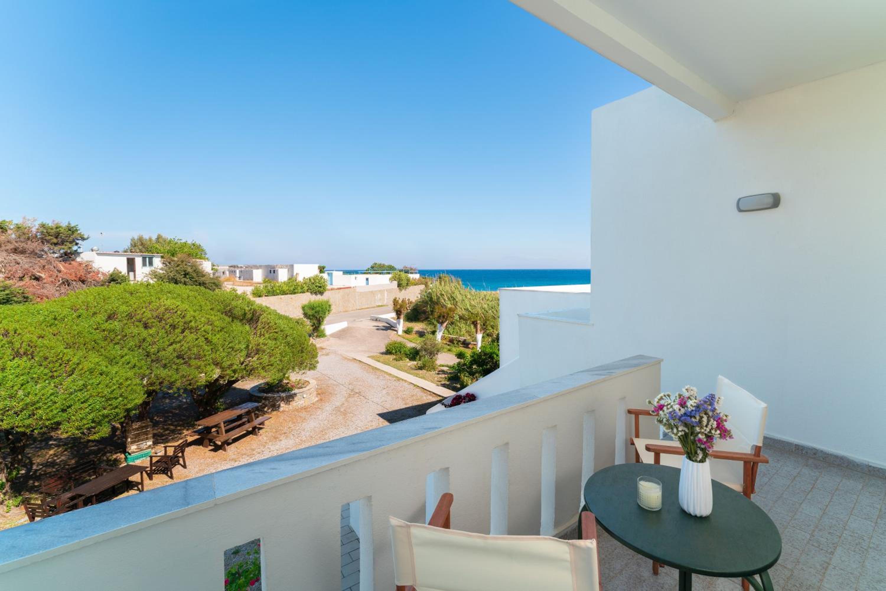 Tselios Apartments & Studios 16/27