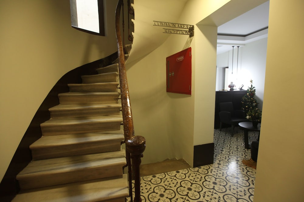 Taksim Terrace Hotel 35/60