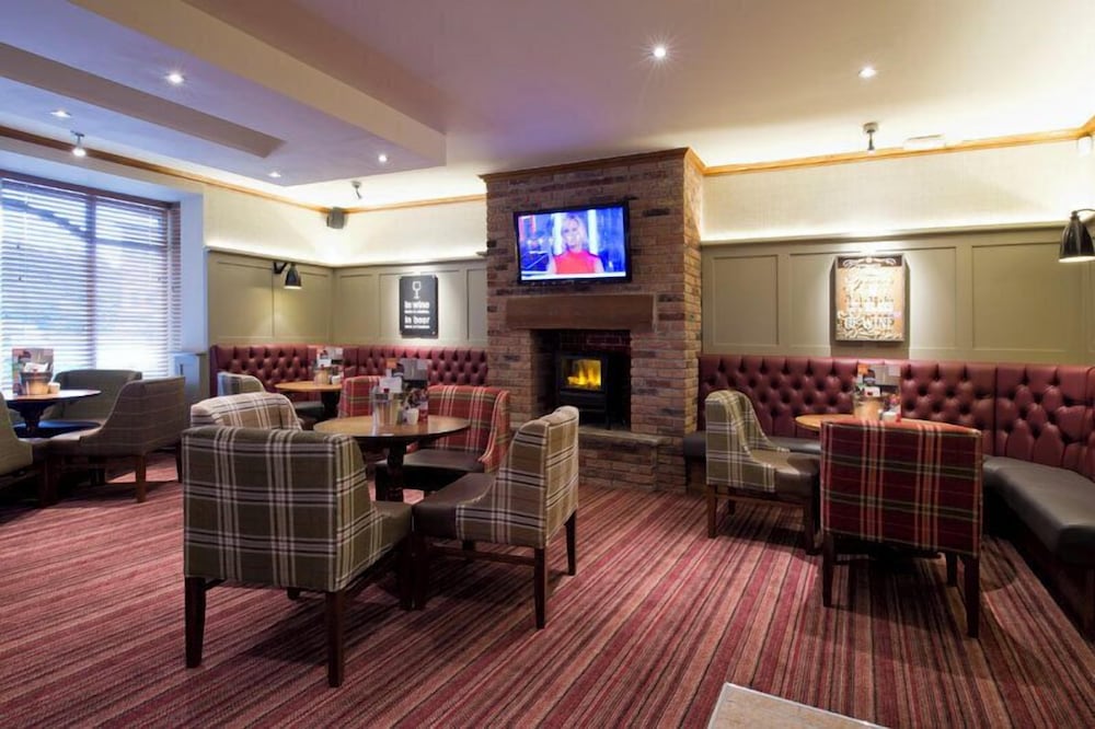 Premier Inn Sheffield/Barnsley (M1 Jct36) 20/51