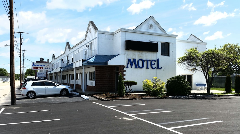 Seabreeze Motel 49/57