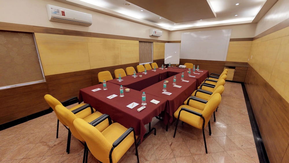Pai Viceroy Jayanagar 26/34