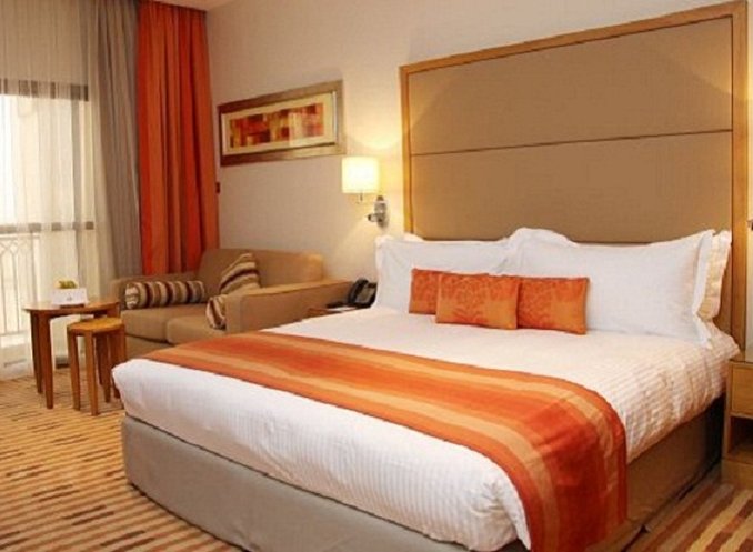 Crowne Plaza Sohar 19/81