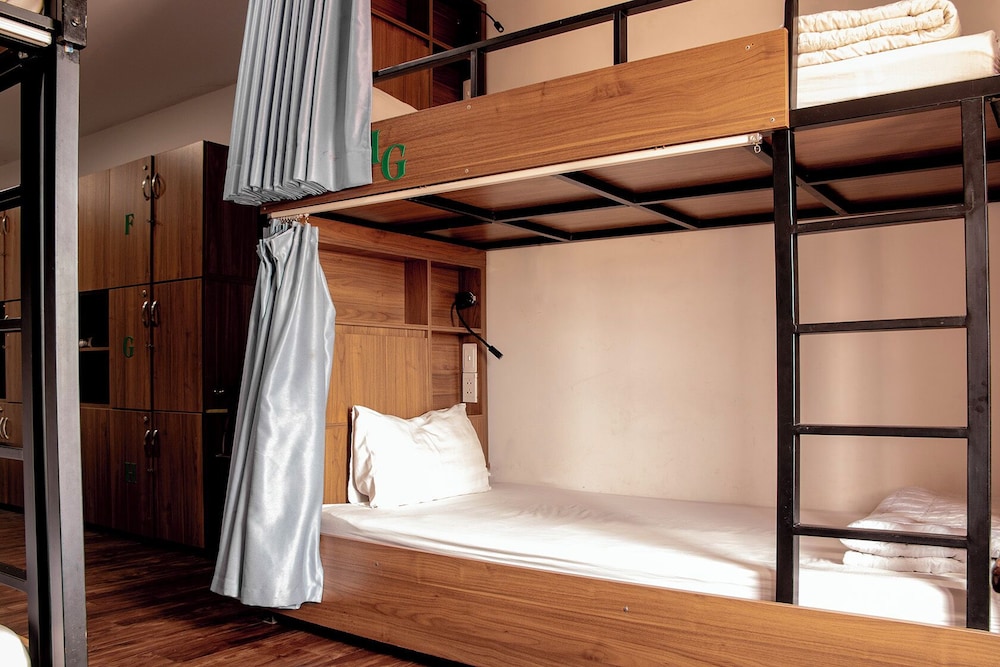 Mixed Dorm, Comfort, 6 People, 3 Bunk Beds