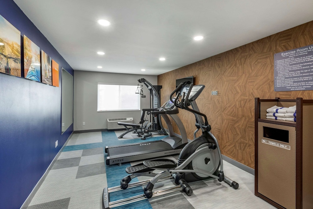 Comfort Inn Racine - Mount Pleasant 32/46