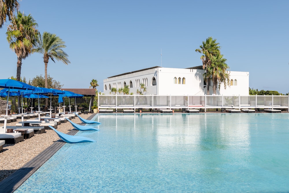 Resort Baia Dei Turchi 40/50