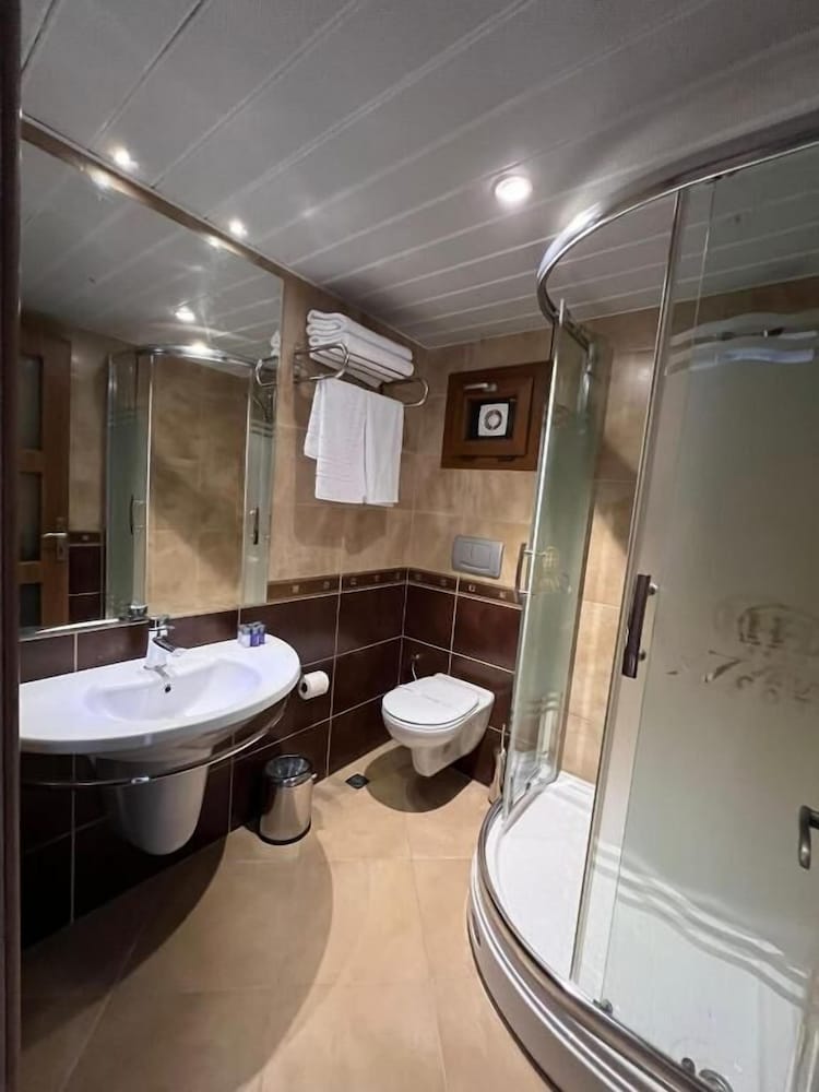 Istanblu Hotel & Spa 30/31