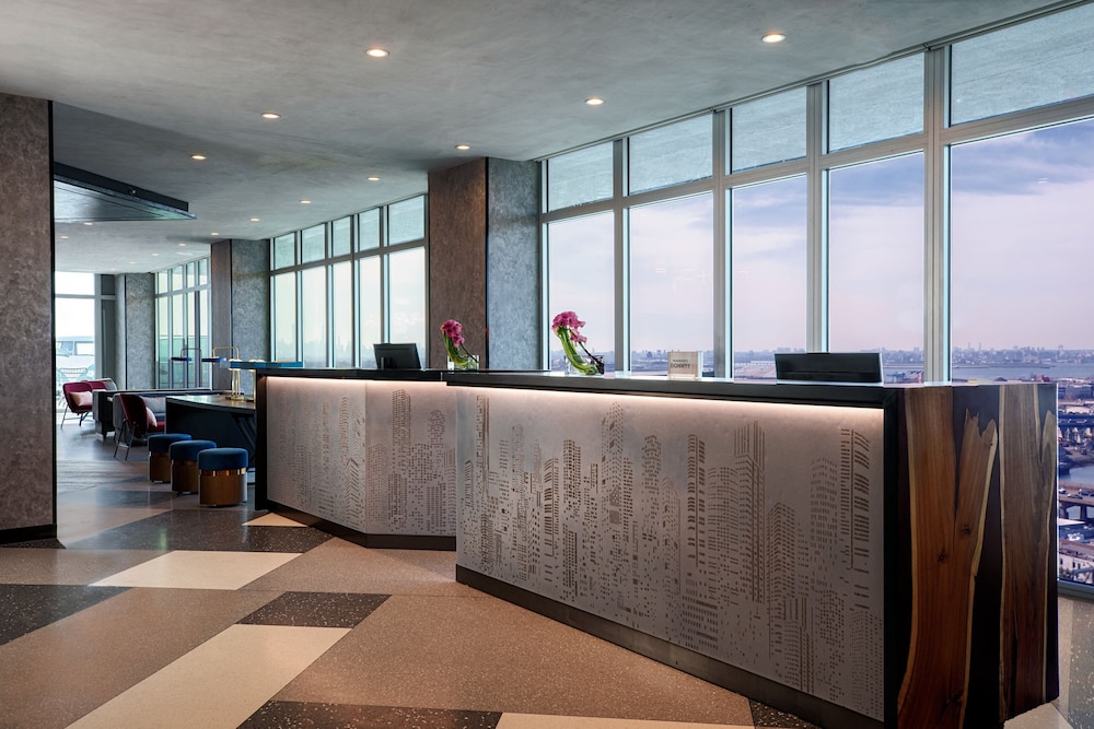Renaissance New York Flushing Hotel at Tangram 2/44