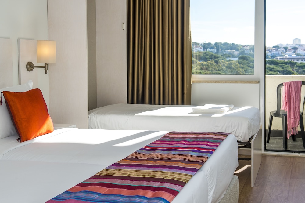 Hotel Londres Estoril 22/67