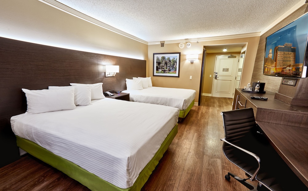 Room, 2 Queen Beds, Rodeo Tower