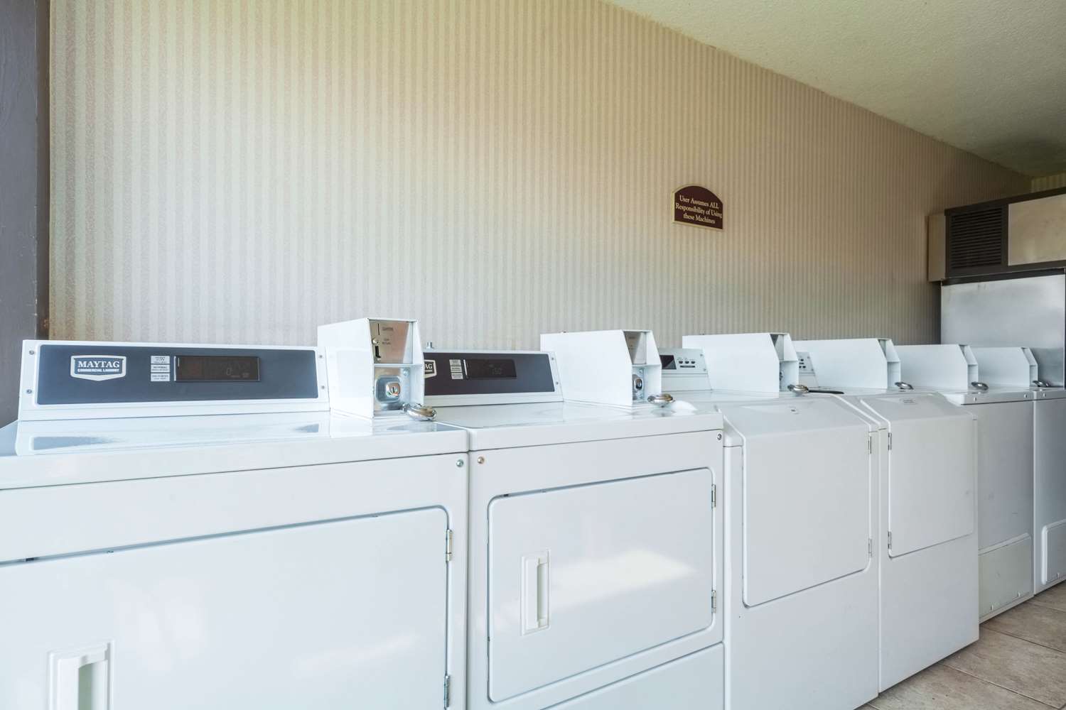 Quality Inn and Conference Center I-80 Grand Island 53/58