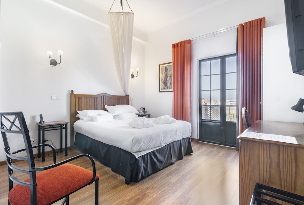 Hotel Dom Vasco 26/87