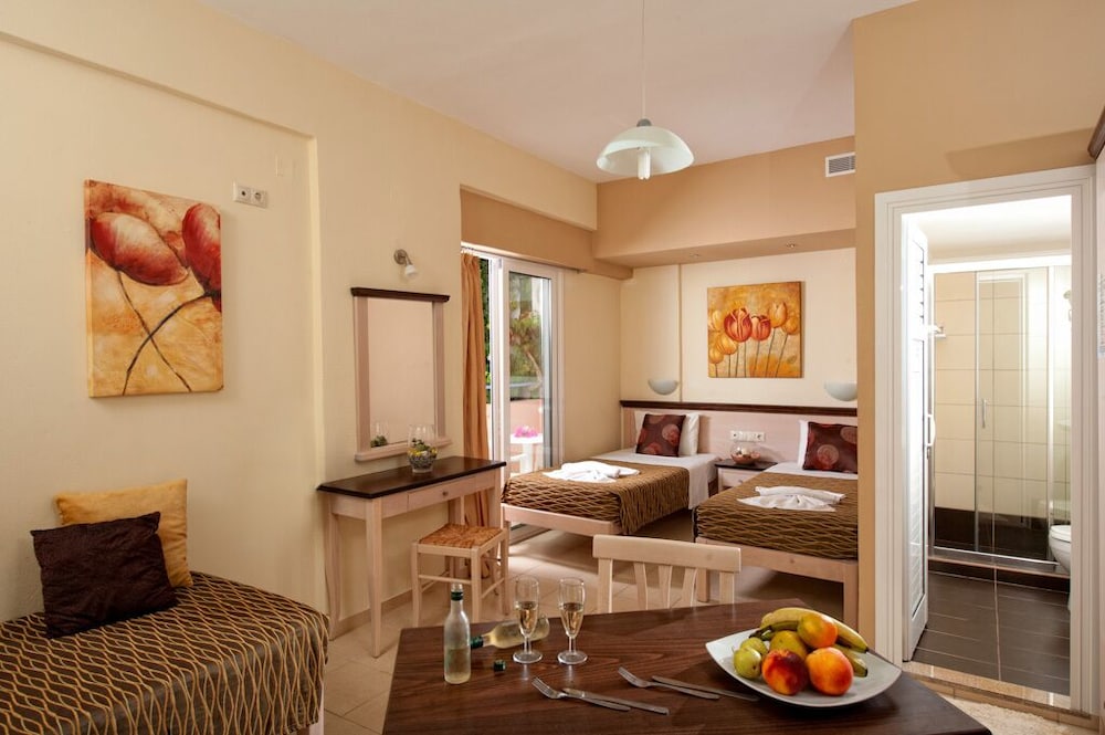 Kastro Beach Apartments 24/50