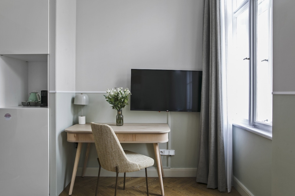 Numa I Flow Rooms & Apartments 62/67