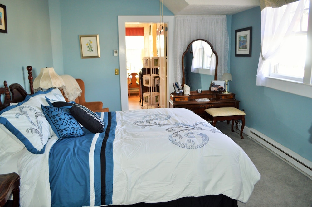 Heathwood Inn 11/39