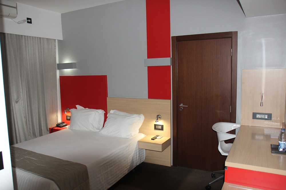 Hotel Africa Maputo Business 10/25