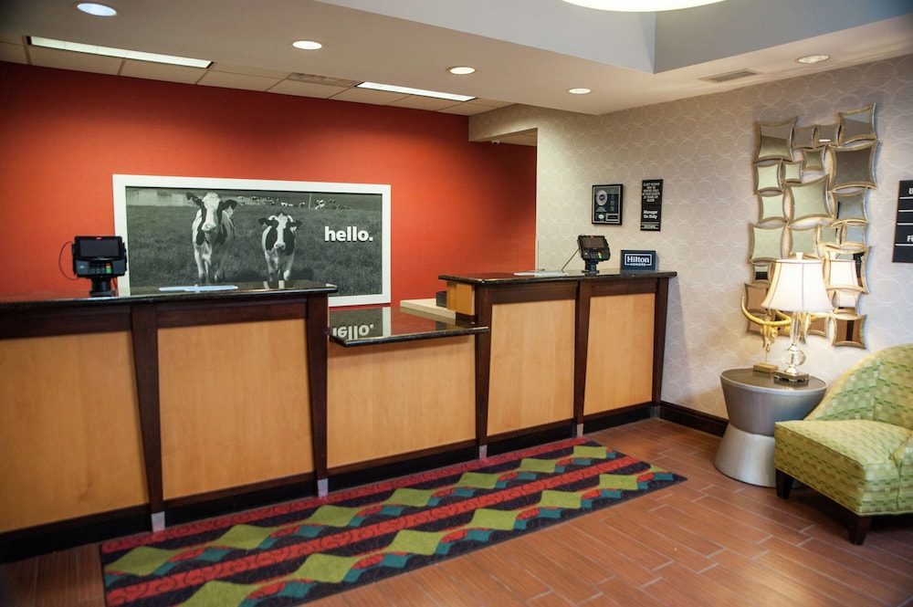 Hampton Inn Norfolk Ne 10/35