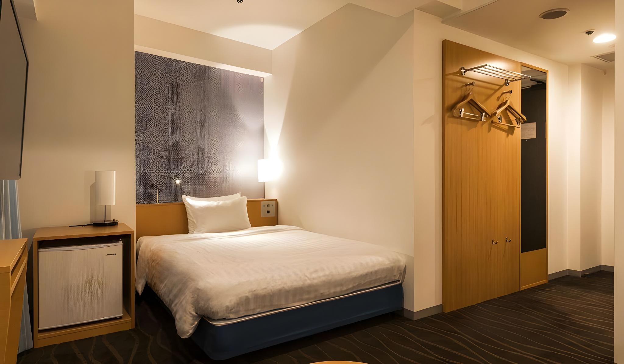 Room, Double Bed