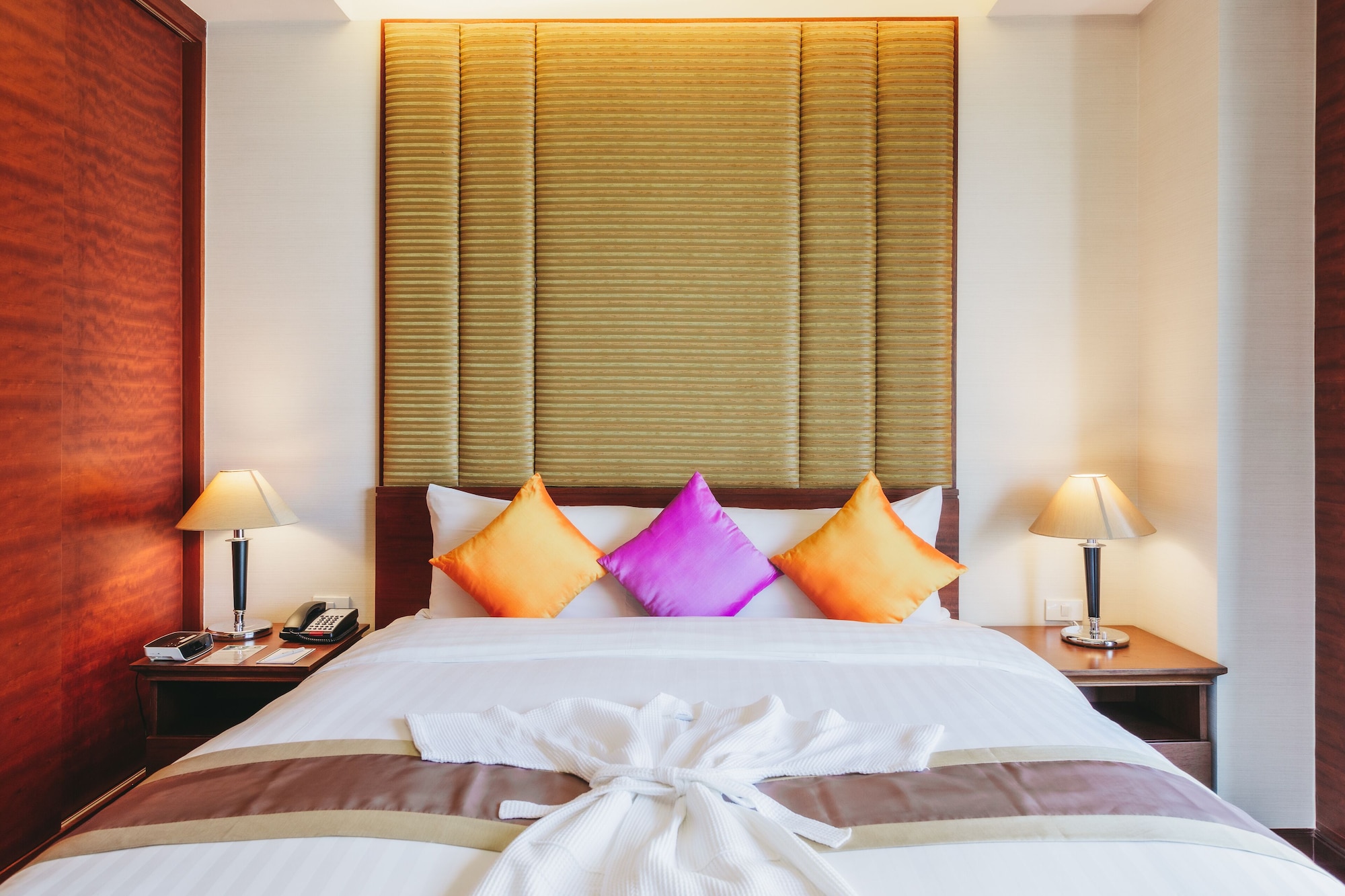 ONE BEDROOM EXECUTIVE