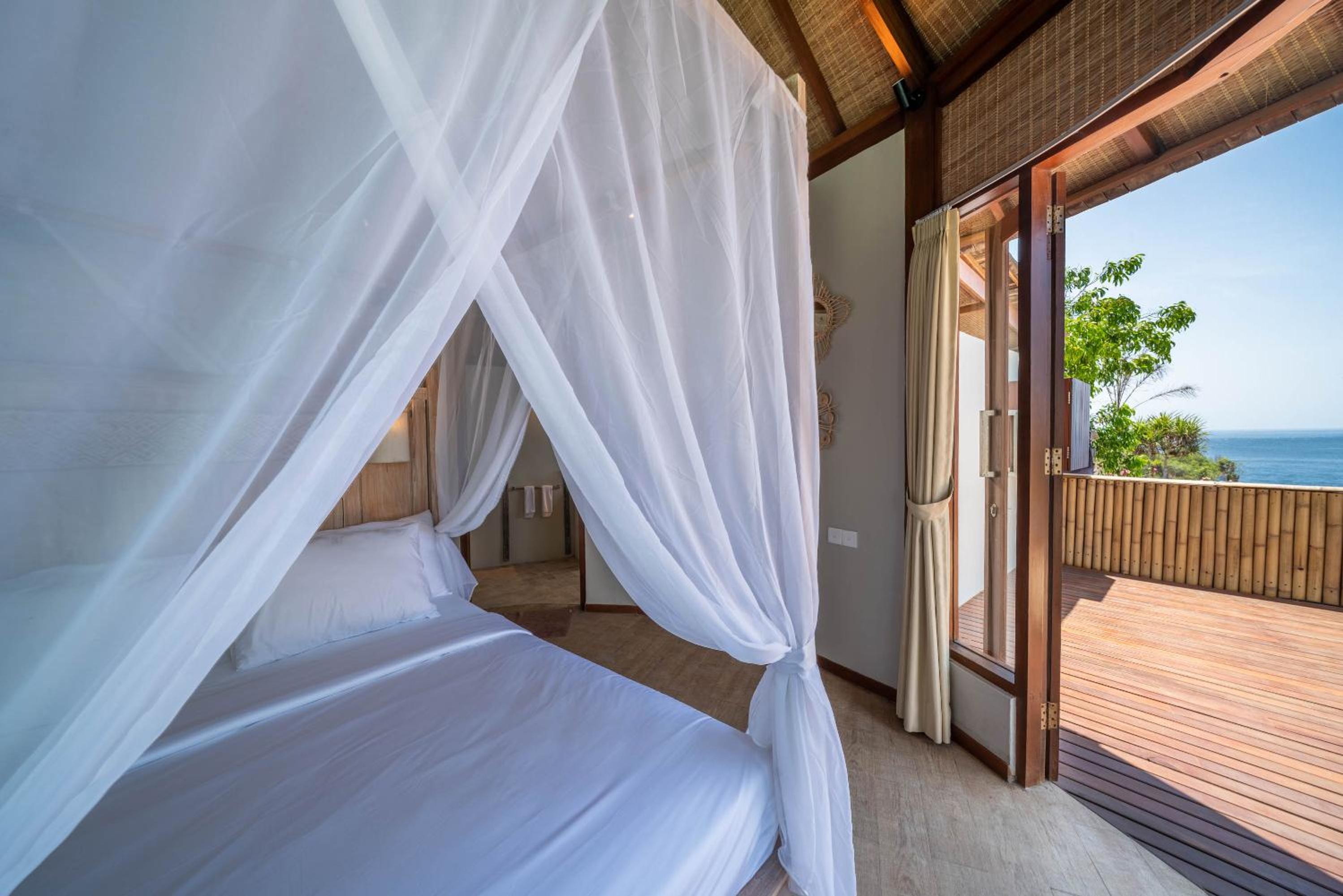 فيلا بإطلالة على البحر بغرفتي نوم بمسبح خاص، Blue Lagoon Avia Villas 3/10