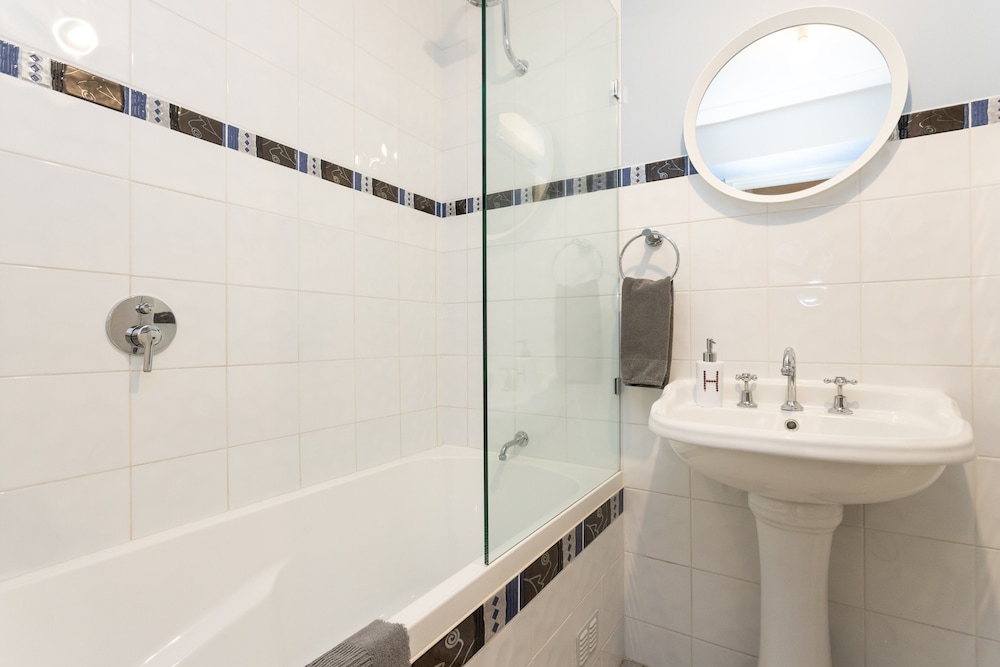 Fremantle Bed And Breakfast 39/45