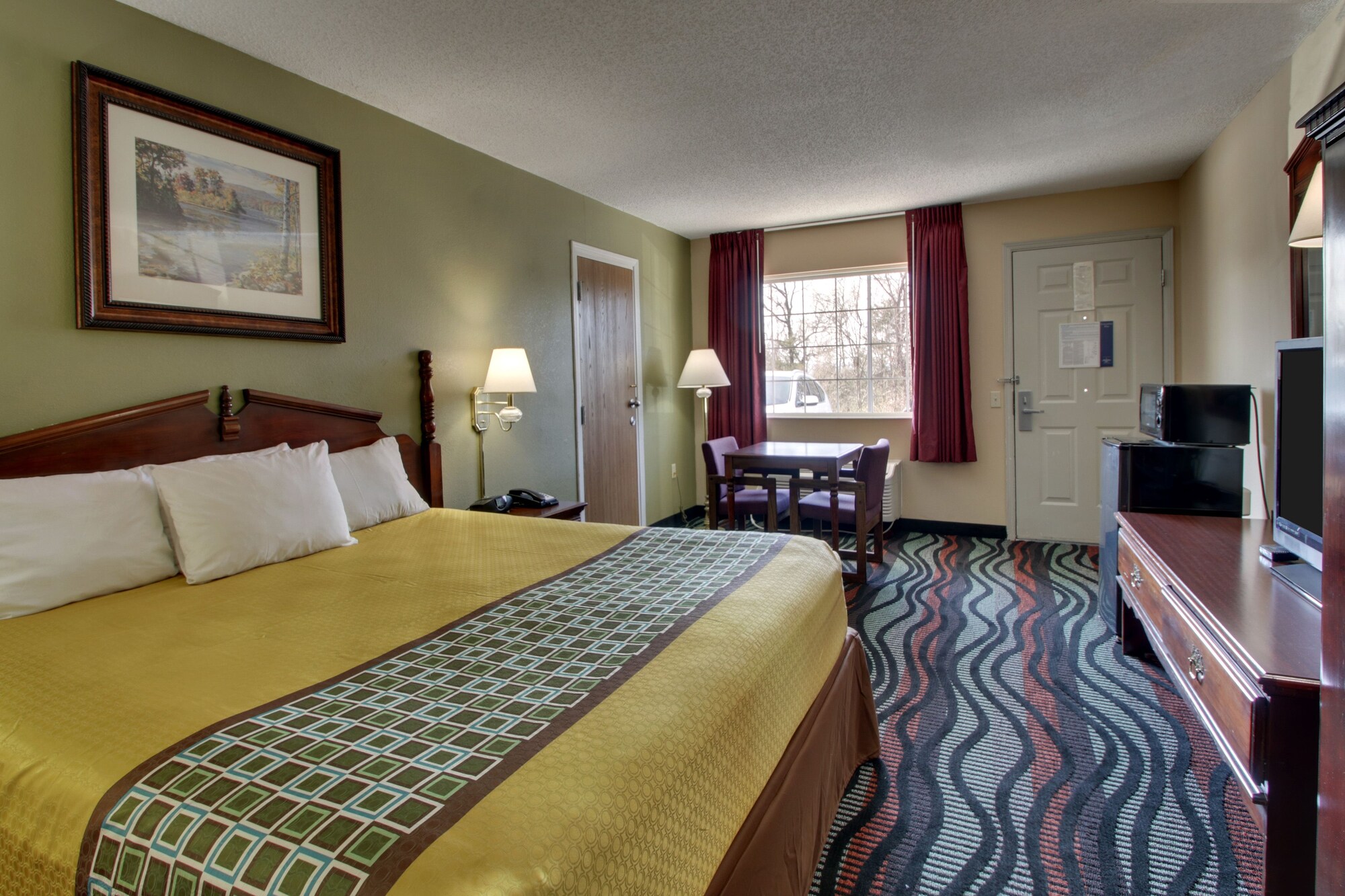 SUPERIOR, KING BED, GROUND FLOOR