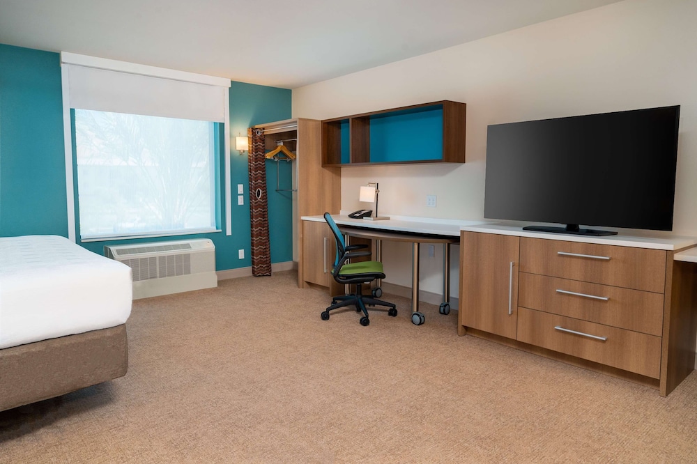 Home2 Suites By Hilton Corona 36/40