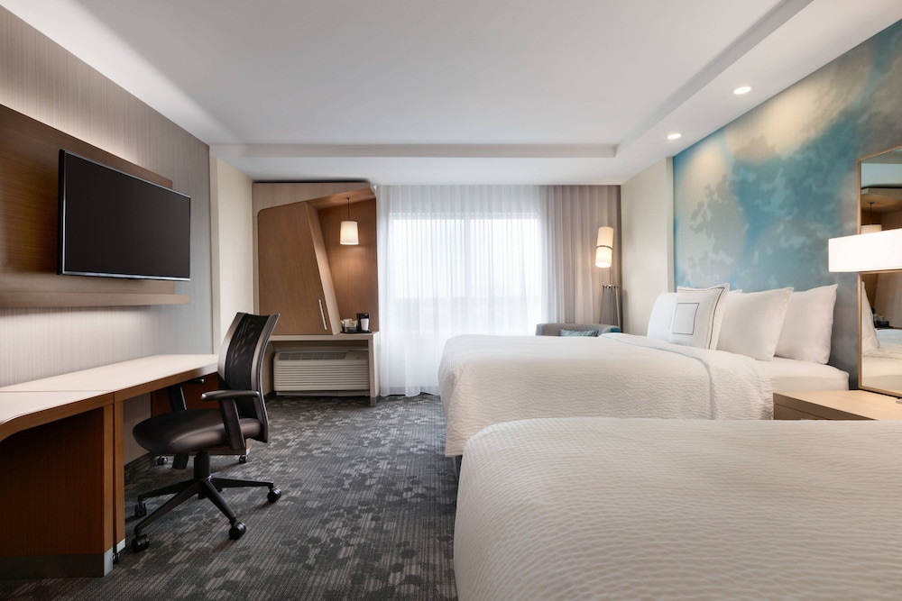 Courtyard By Marriott Boston Dedham/Westwood 14/46