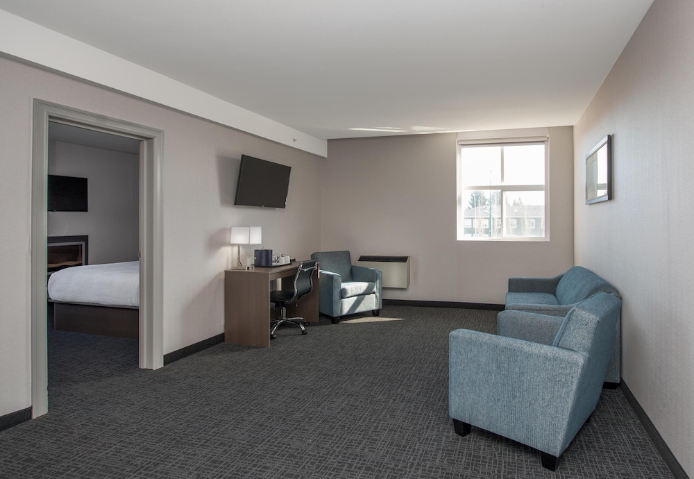 Coast Lethbridge Hotel and Conference Centre 33/50