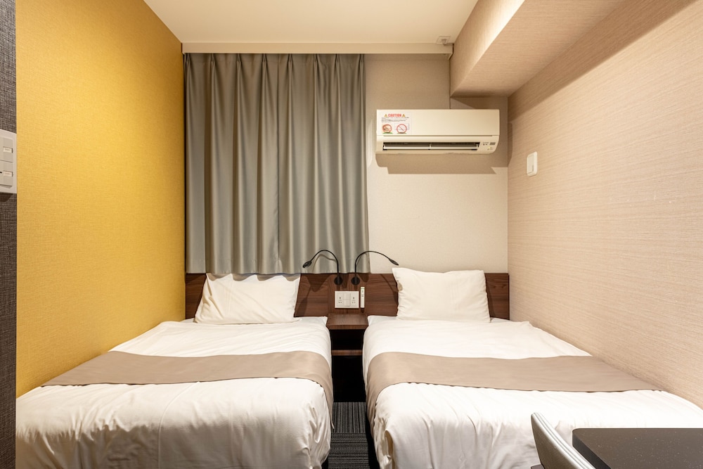 Hotel Sanrriott osakahommachi 20/50