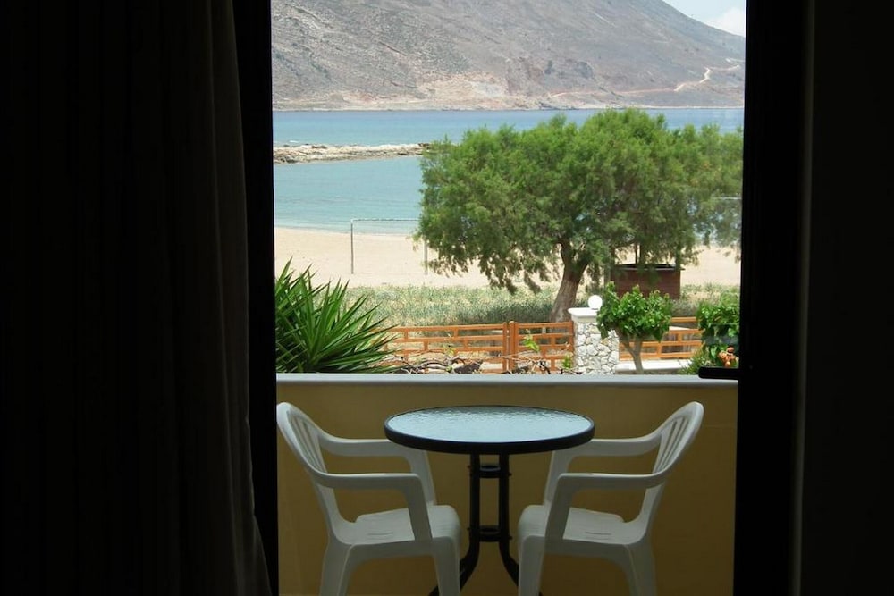 GRAMVOUSSA BAY 26/50