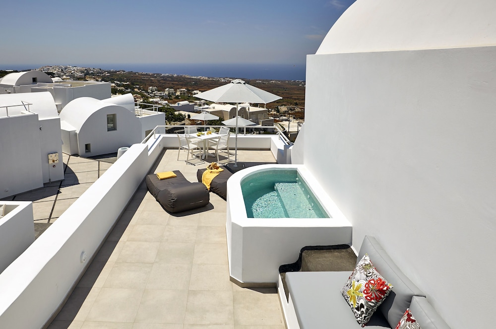 APERANTO SUITES 36/70