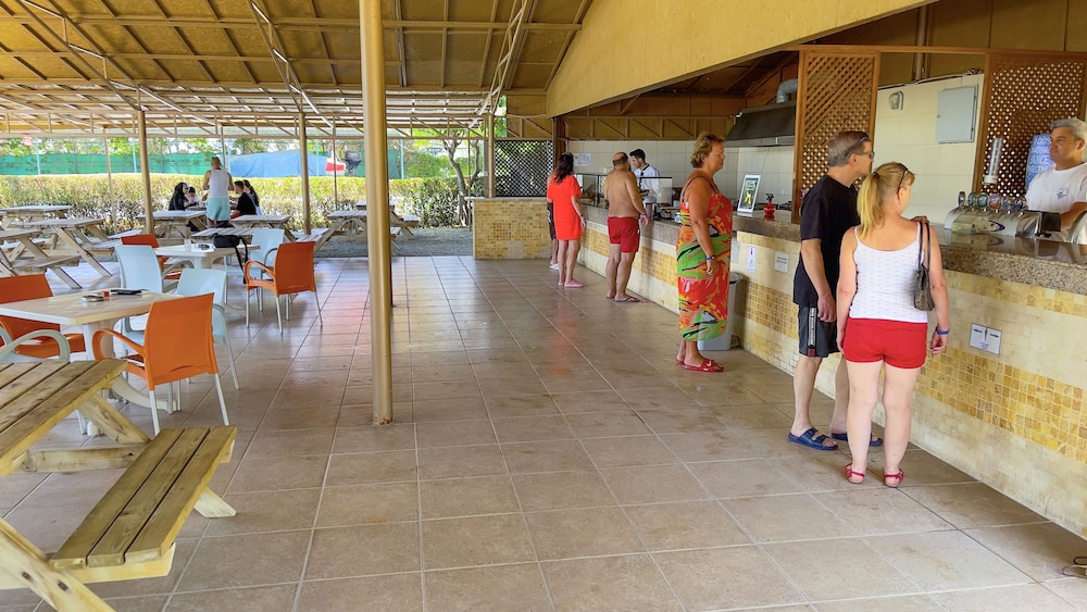 Villa Sunflower Beach Hotel 12/50